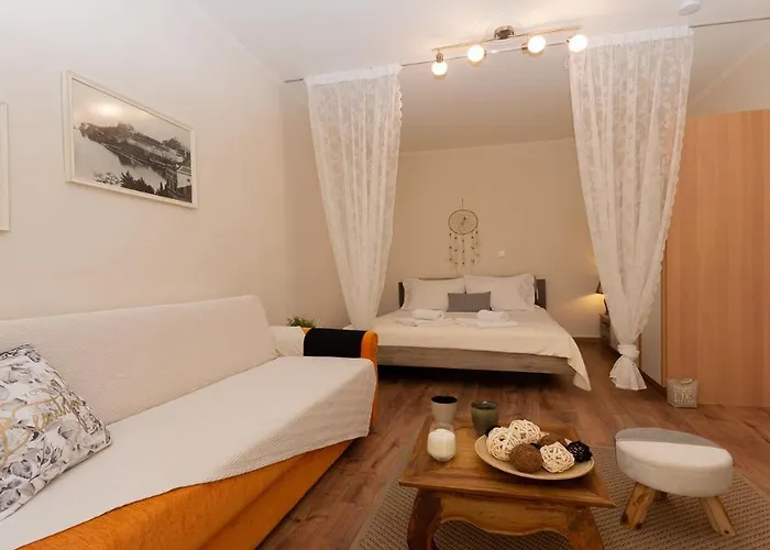 Alex's Cozy Corfu Old Town Apartament